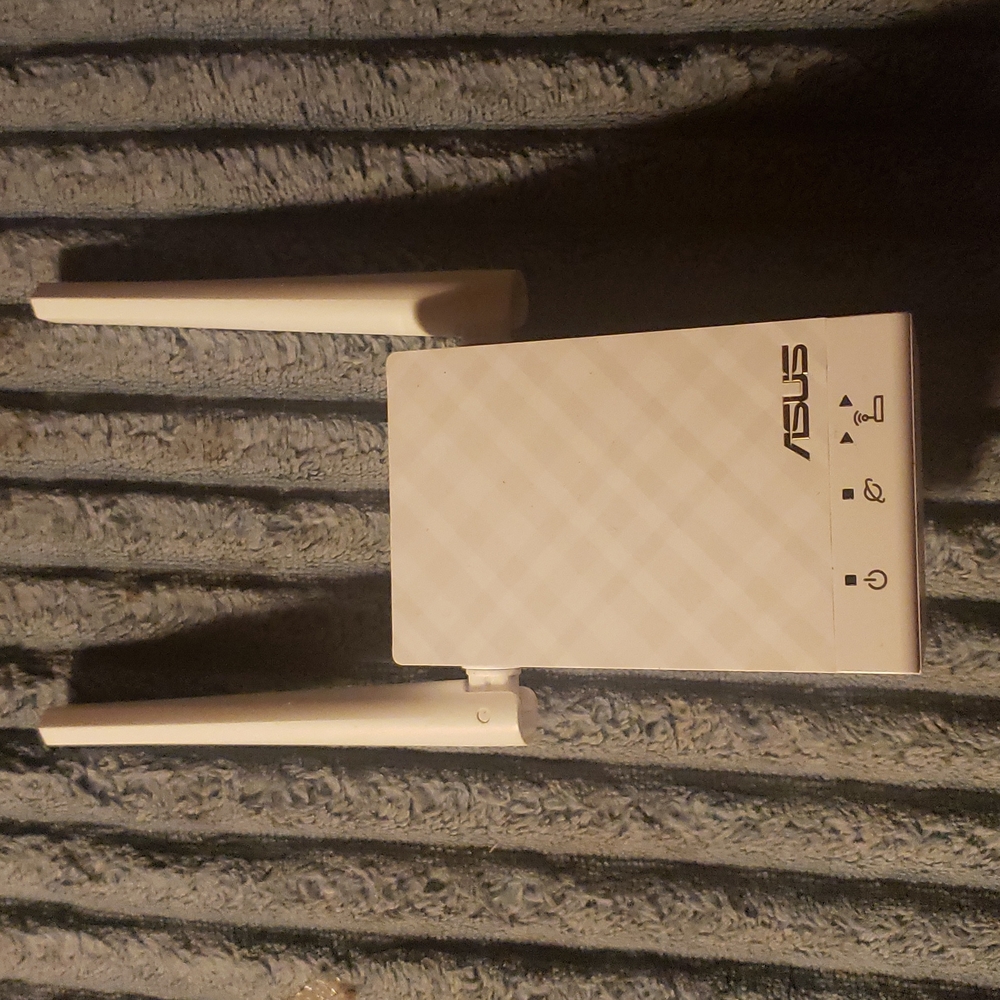 ASUS Dual-band WiFi Repeater